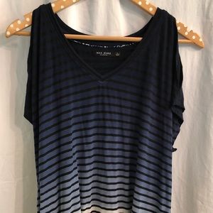 Ombré striped shirt w/ shoulder cutouts - Size L